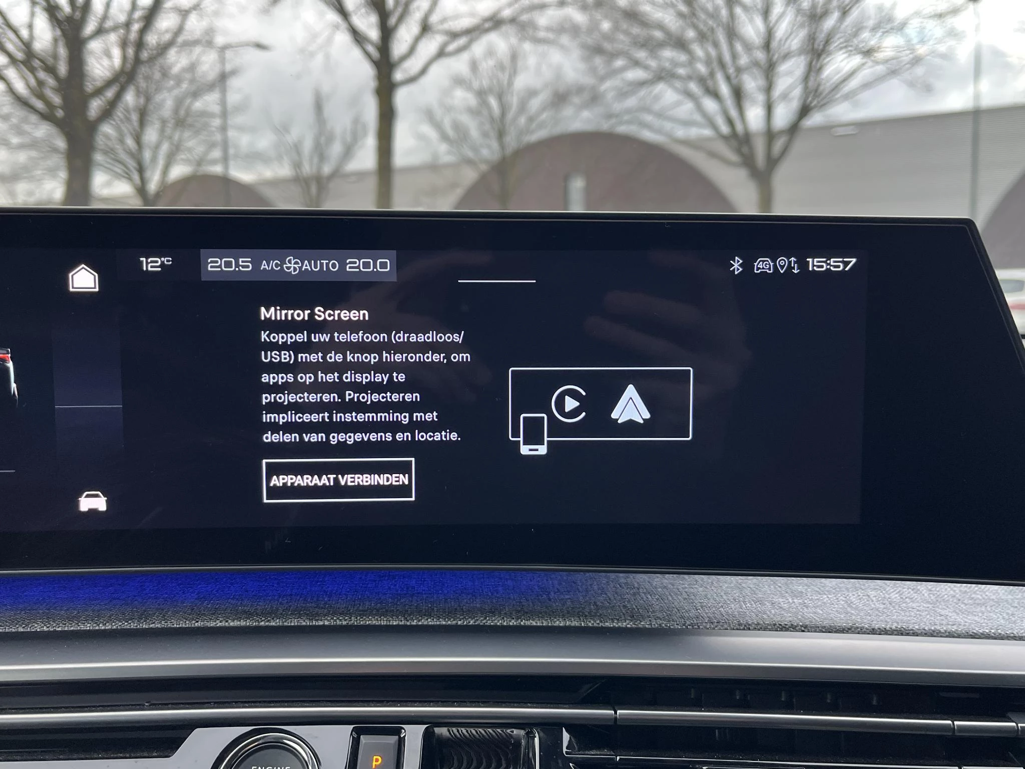 Hoofdafbeelding Peugeot e-3008