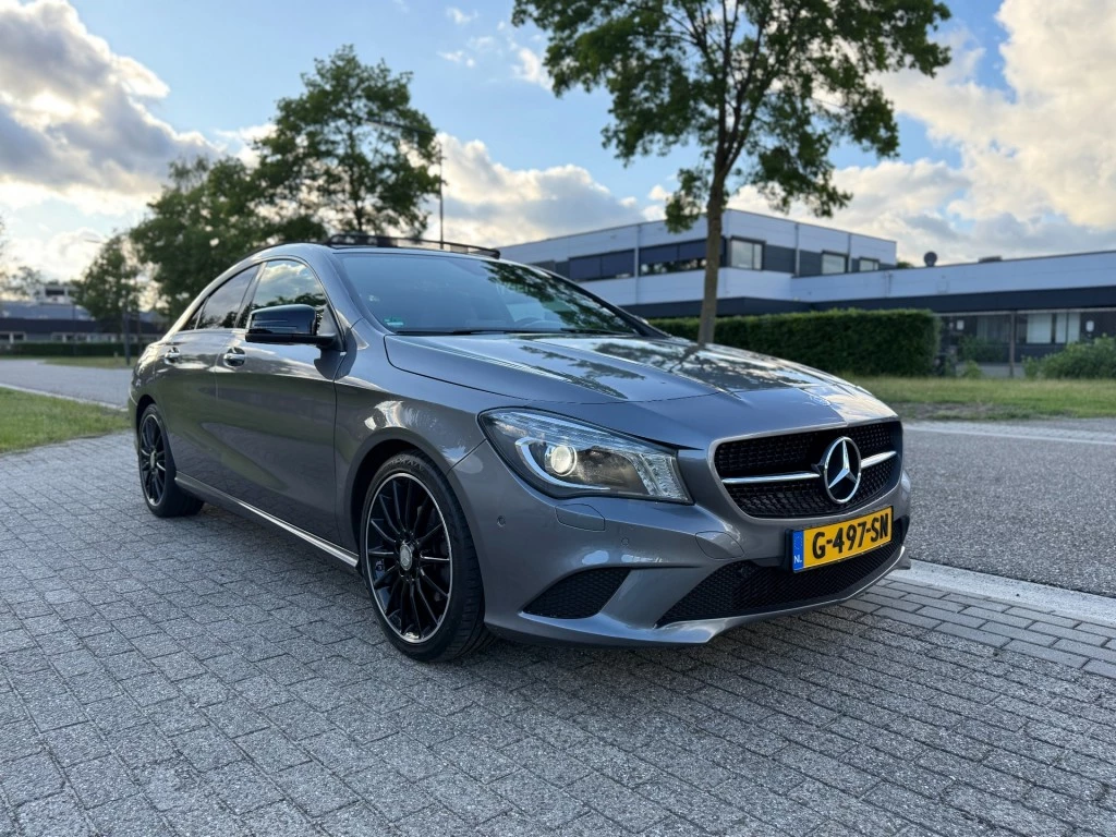 Hoofdafbeelding Mercedes-Benz 200