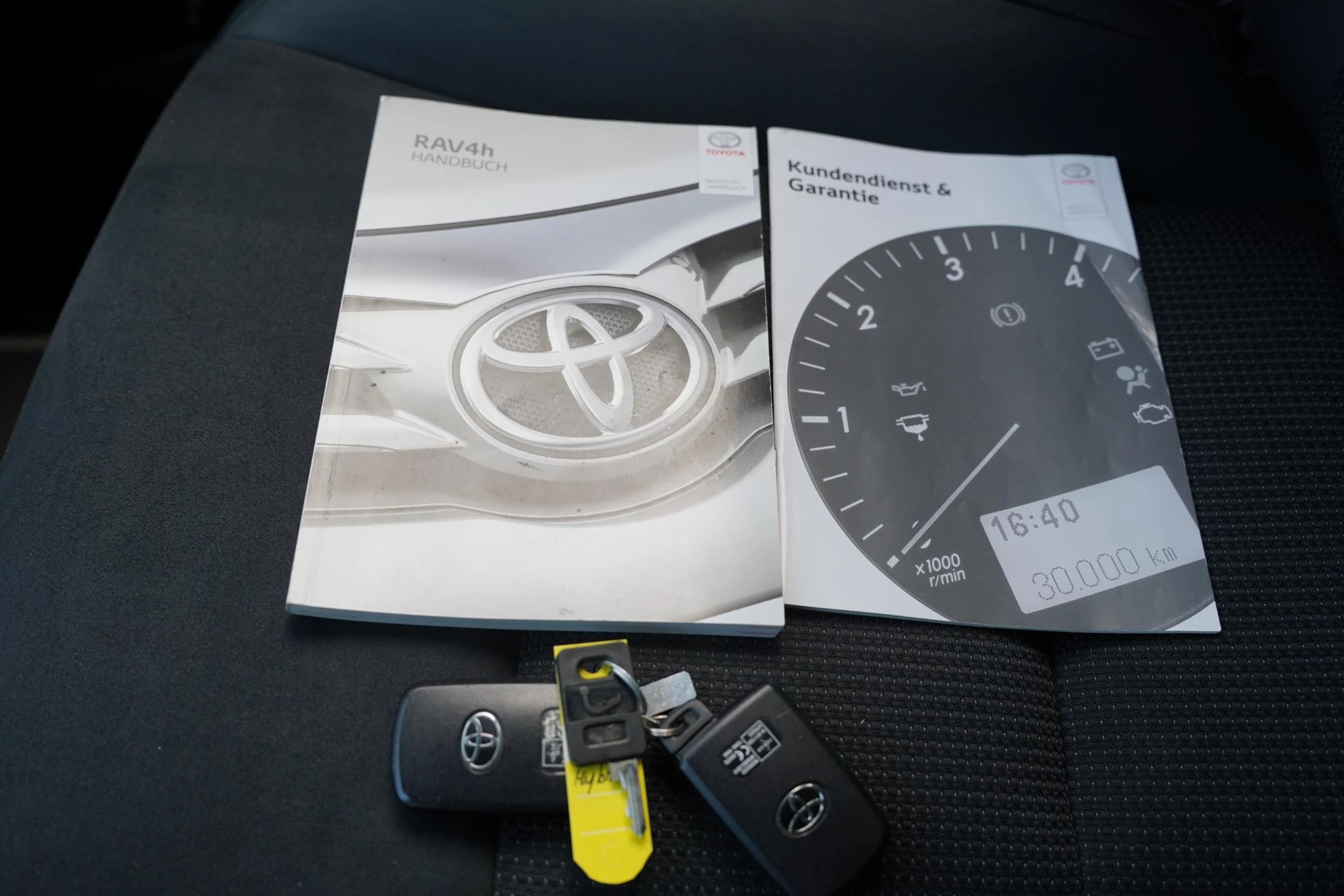 Hoofdafbeelding Toyota RAV4