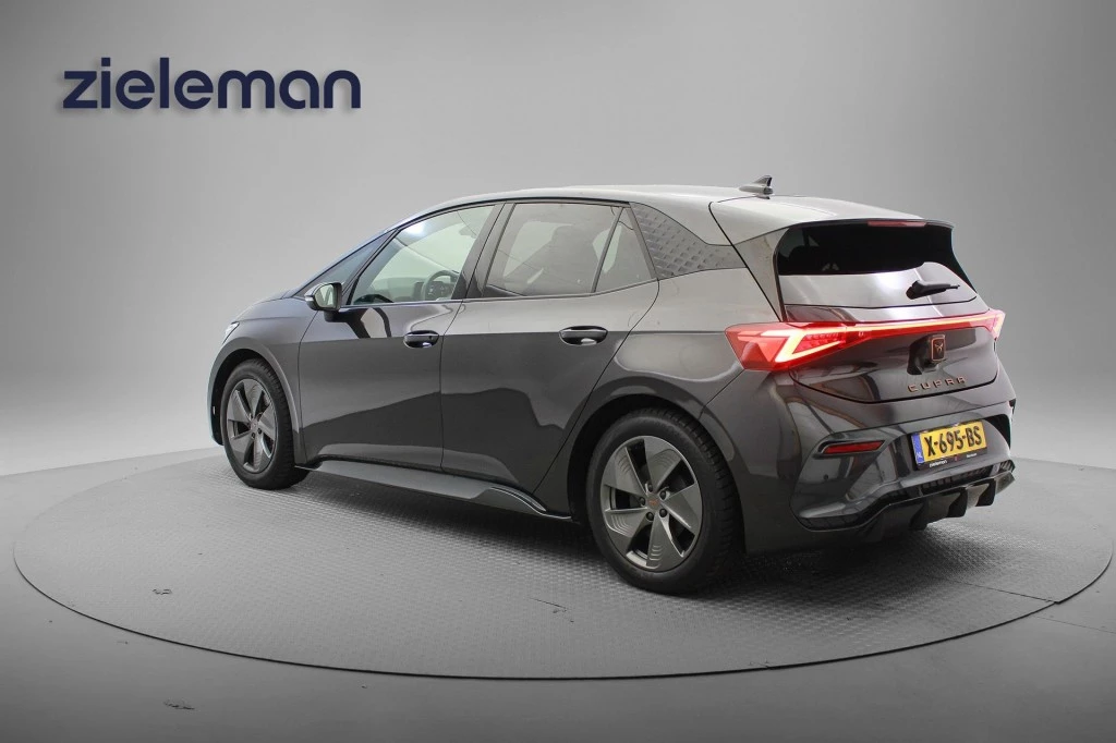 Hoofdafbeelding CUPRA Born