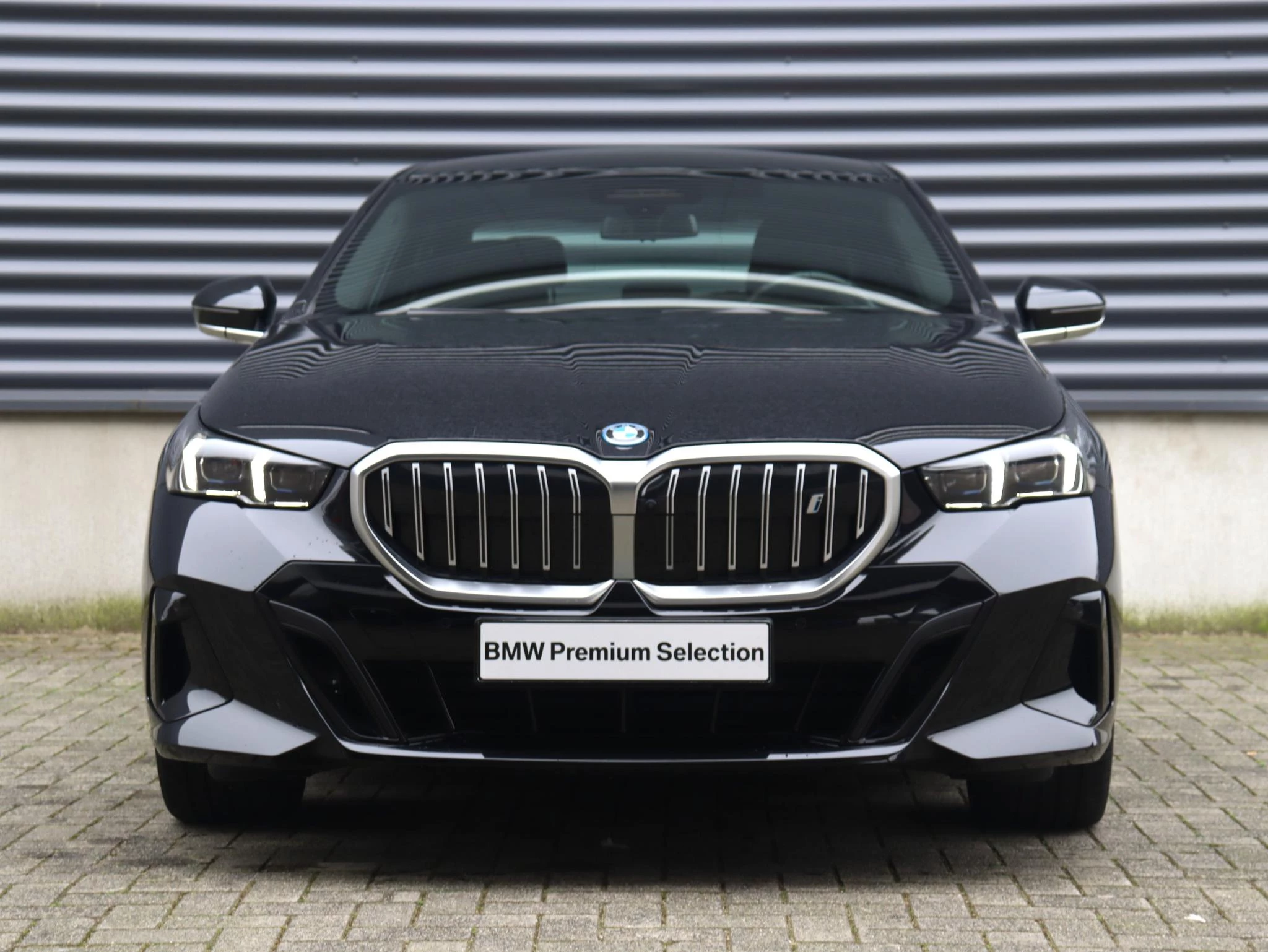 Hoofdafbeelding BMW i5