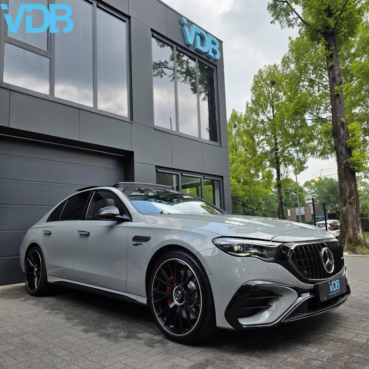 Hoofdafbeelding Mercedes-Benz E-Klasse