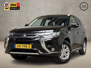 Mitsubishi Outlander 2.0 PHEV Deluxe 204Pk Automaat (NAVIGATIE, CAMERA, LEDER/ALCANTARA, KEYLESS, SPORTSTOELEN, TREKHAAK, GETINT GLAS, CRUISE, NIEUWE APK, NIEUWSTAAT)