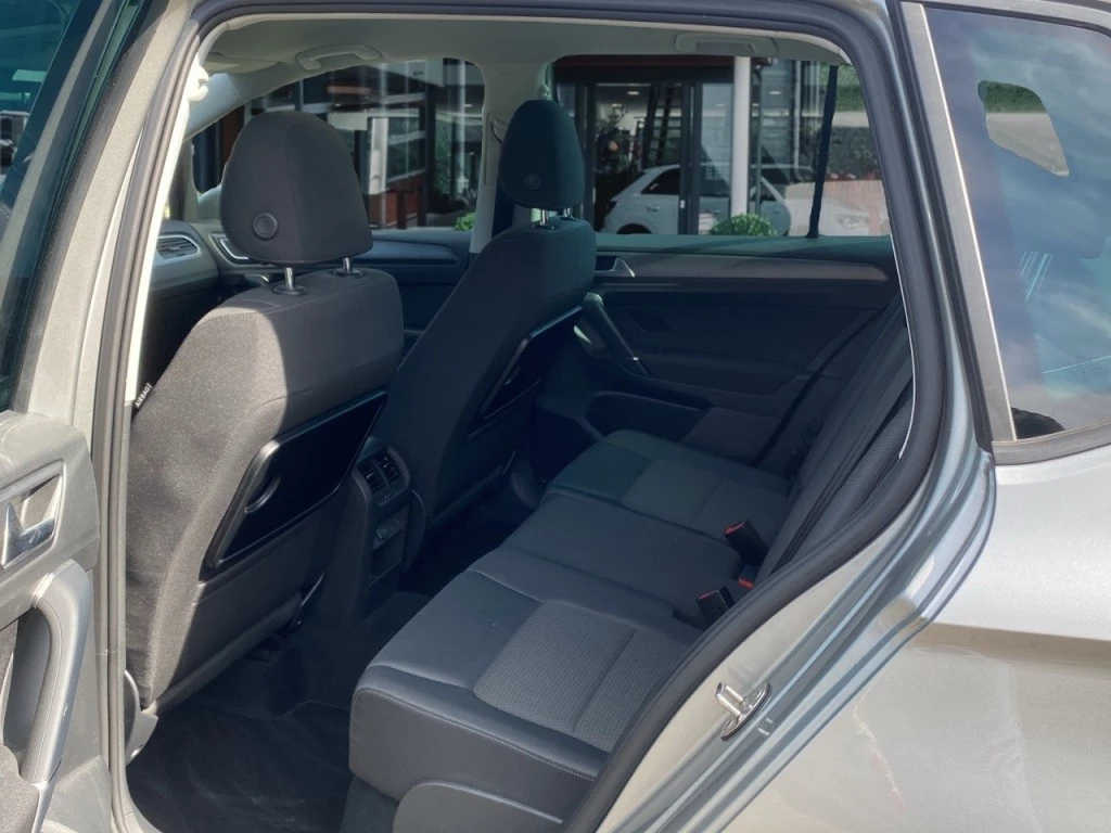 Hoofdafbeelding Volkswagen Golf Sportsvan