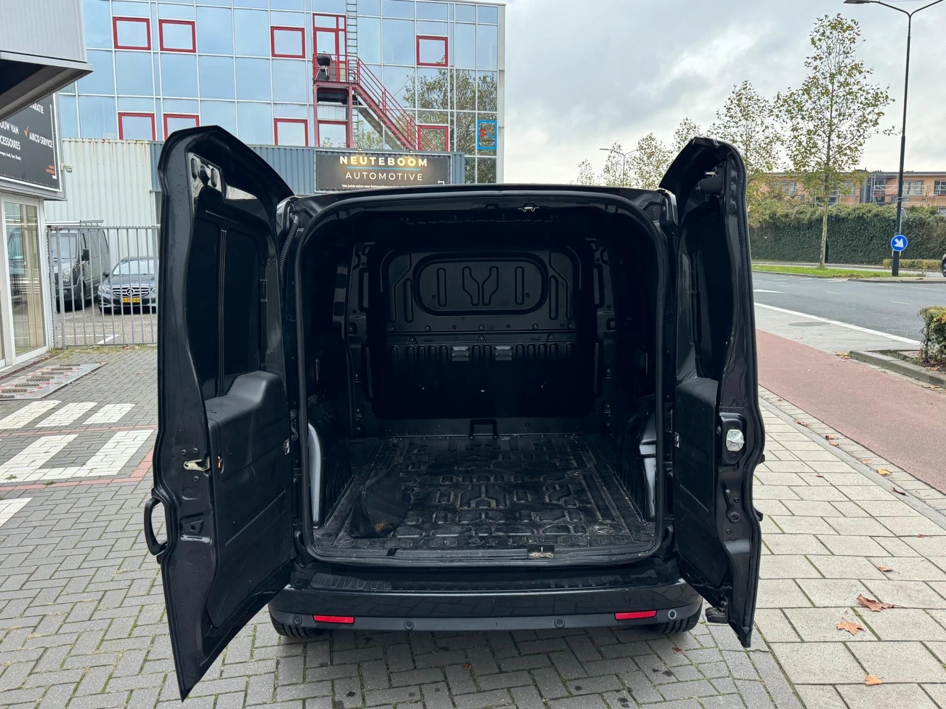 Hoofdafbeelding Opel Combo