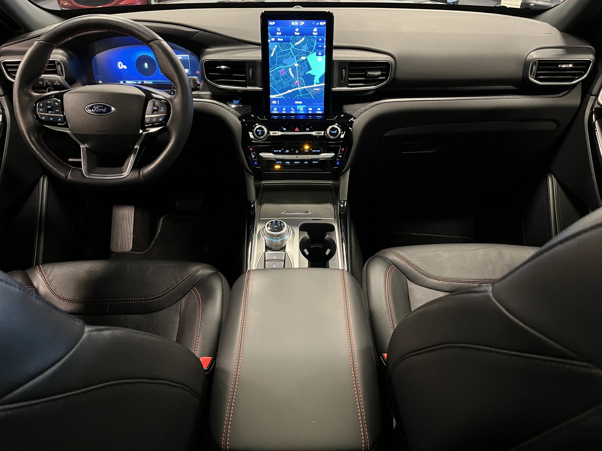 Hoofdafbeelding Ford Explorer