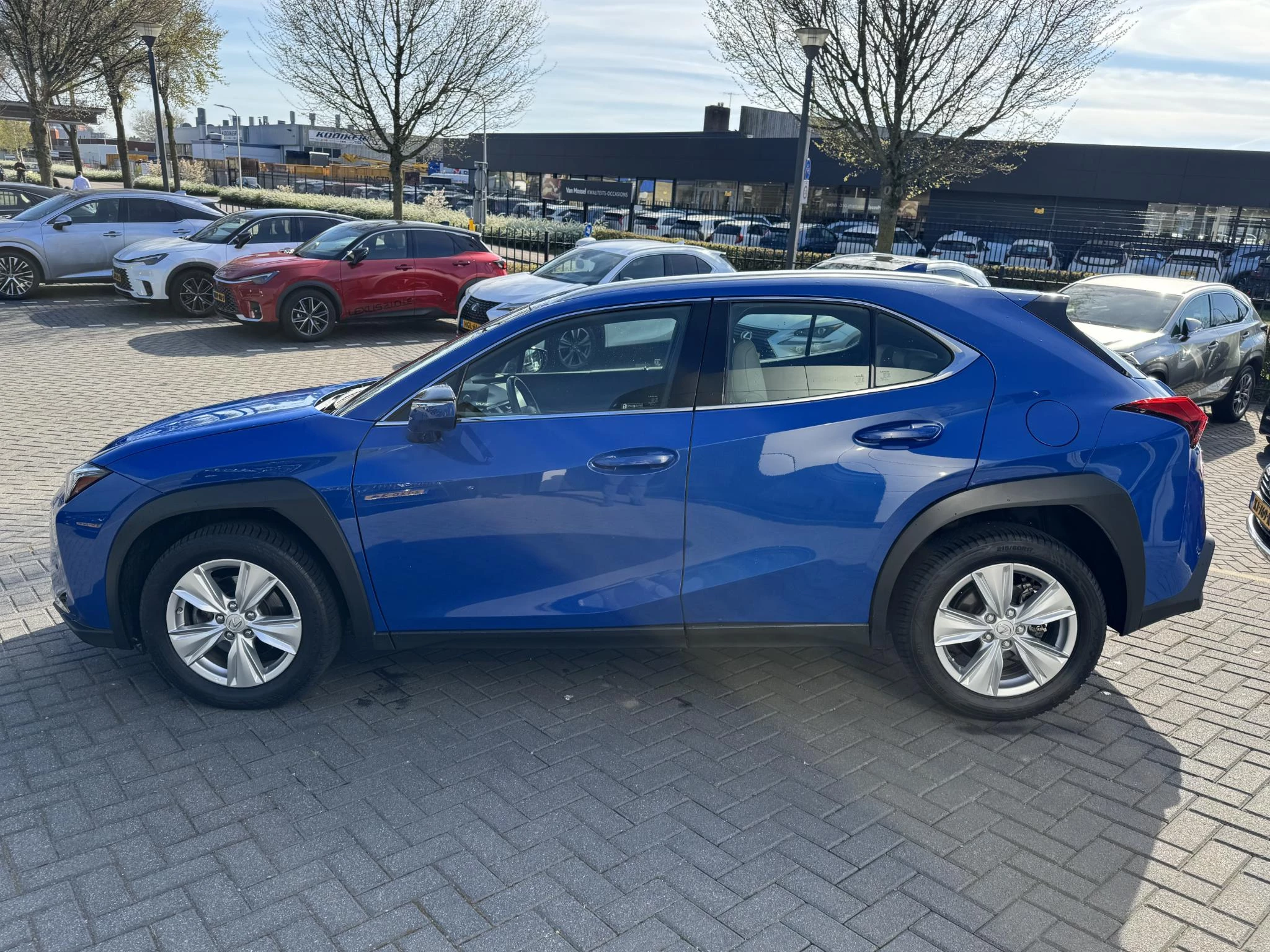 Hoofdafbeelding Lexus UX