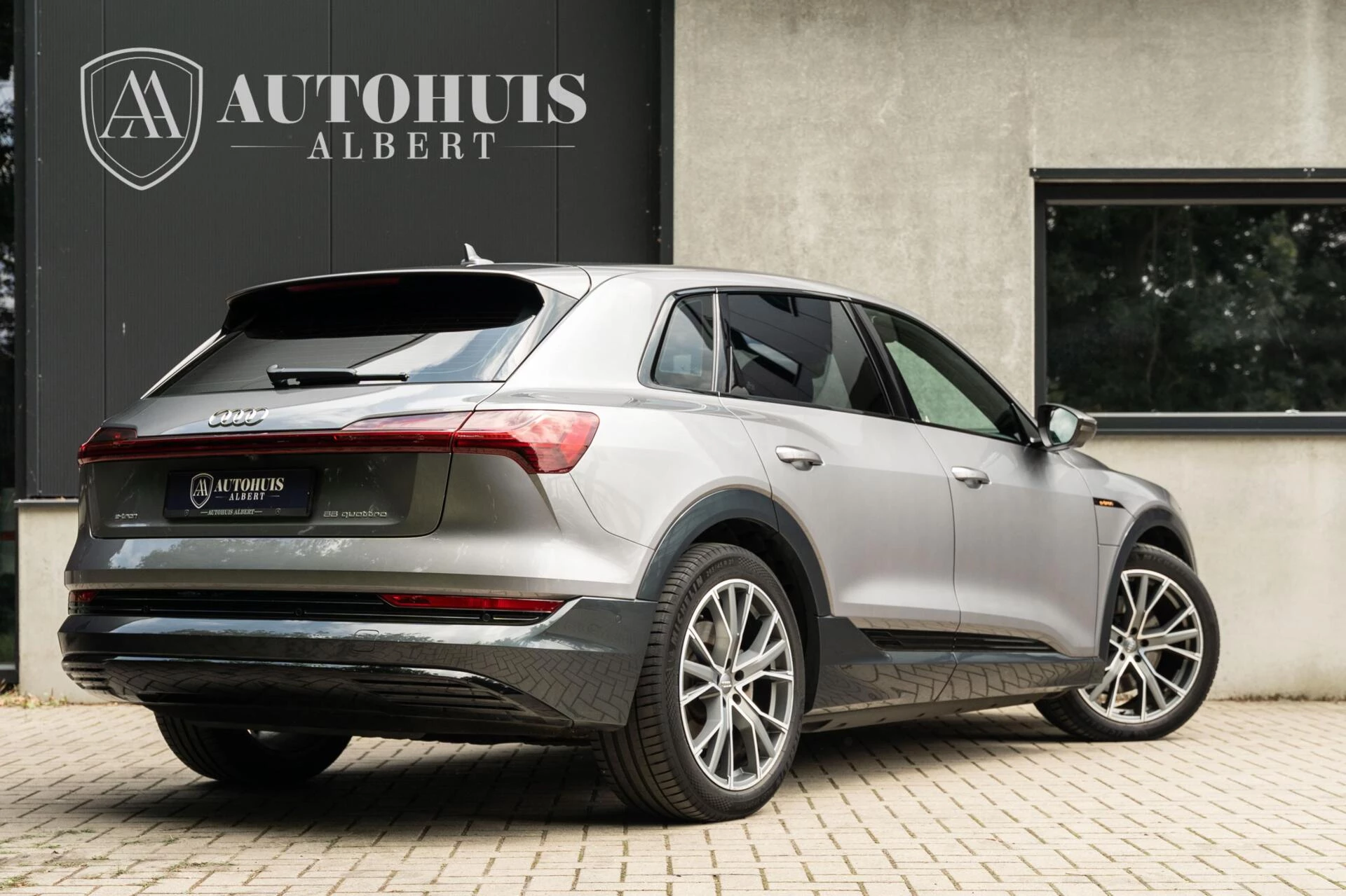 Hoofdafbeelding Audi e-tron