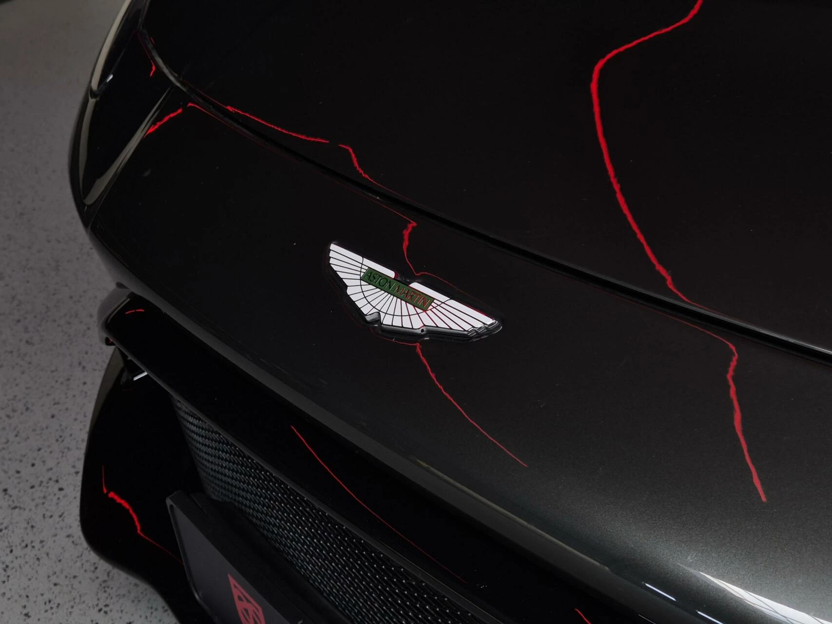 Hoofdafbeelding Aston Martin V8 Vantage