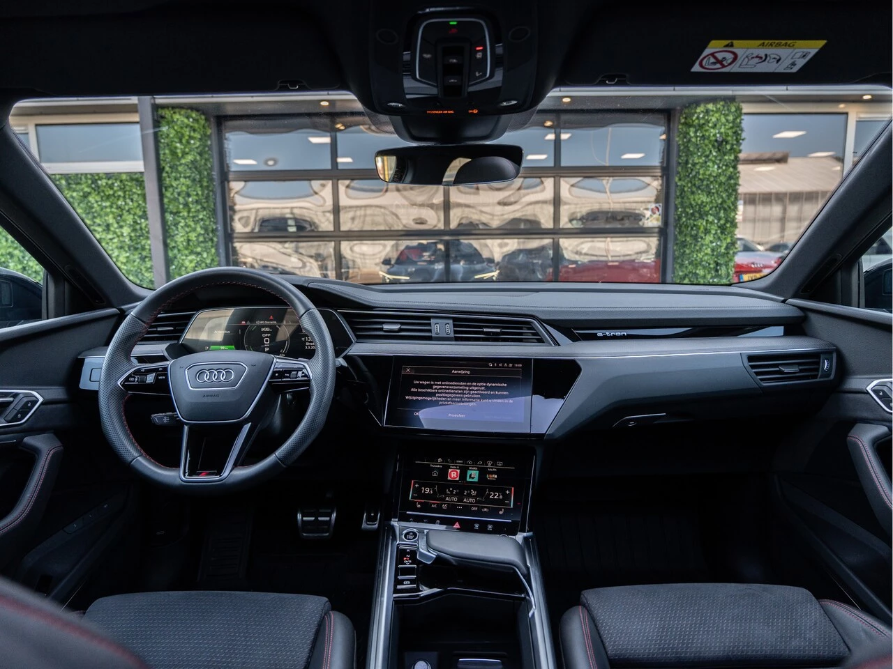 Hoofdafbeelding Audi Q8 Sportback e-tron