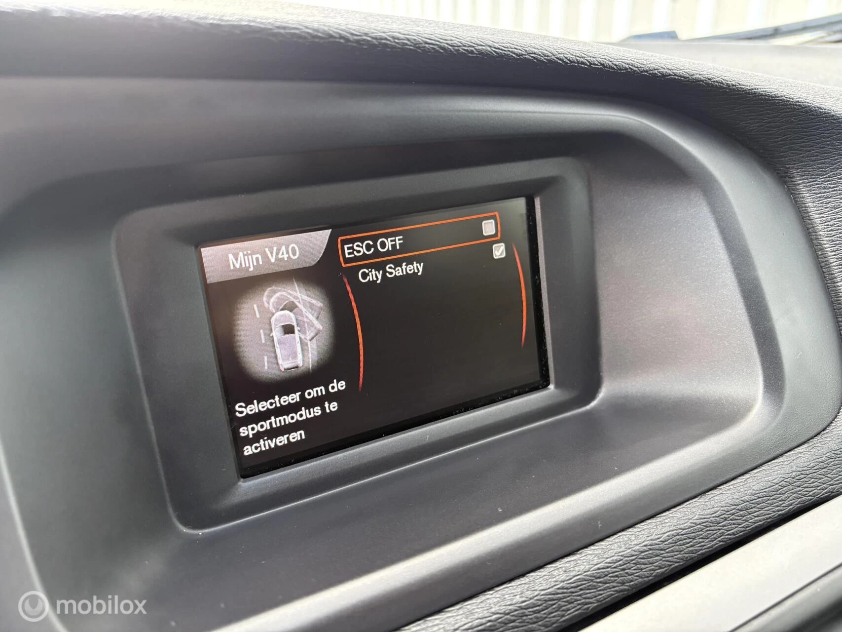 Hoofdafbeelding Volvo V40