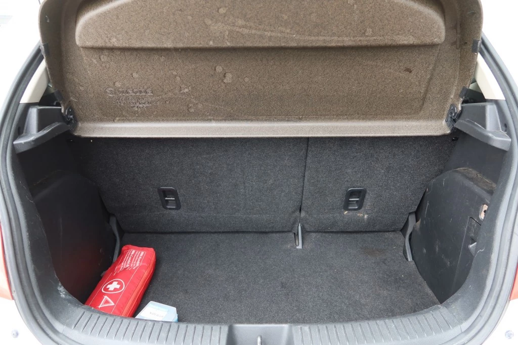 Hoofdafbeelding Mazda 2