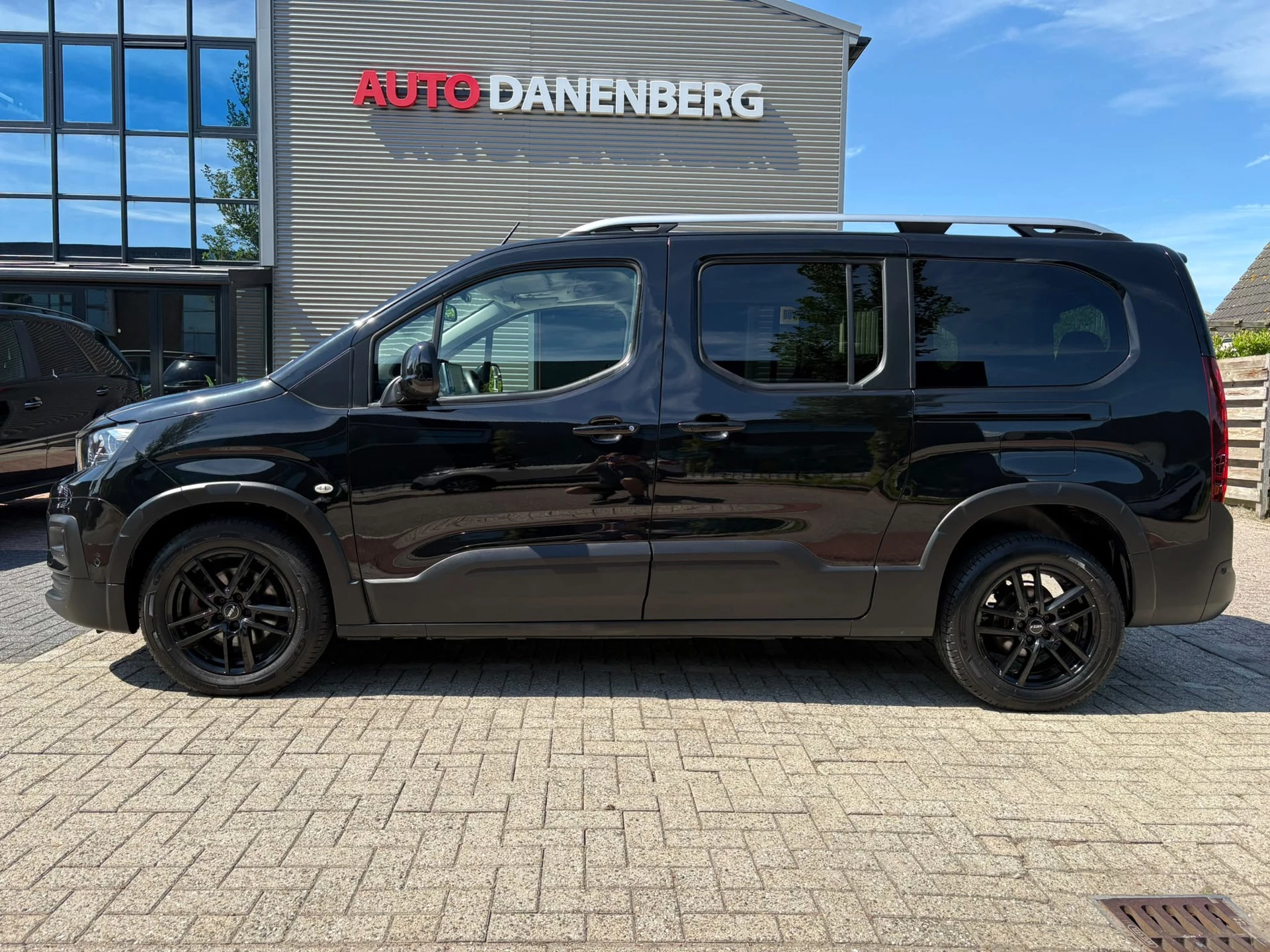 Hoofdafbeelding Peugeot Rifter