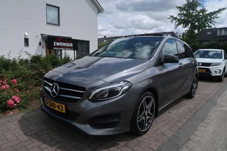 Mercedes B-klasse 180 Aut|PANORAMADAK|TREKHAAK|CAMERA|SFEERVERLICHTING|NAVIGATIE|GOED ONDERHOUDEN