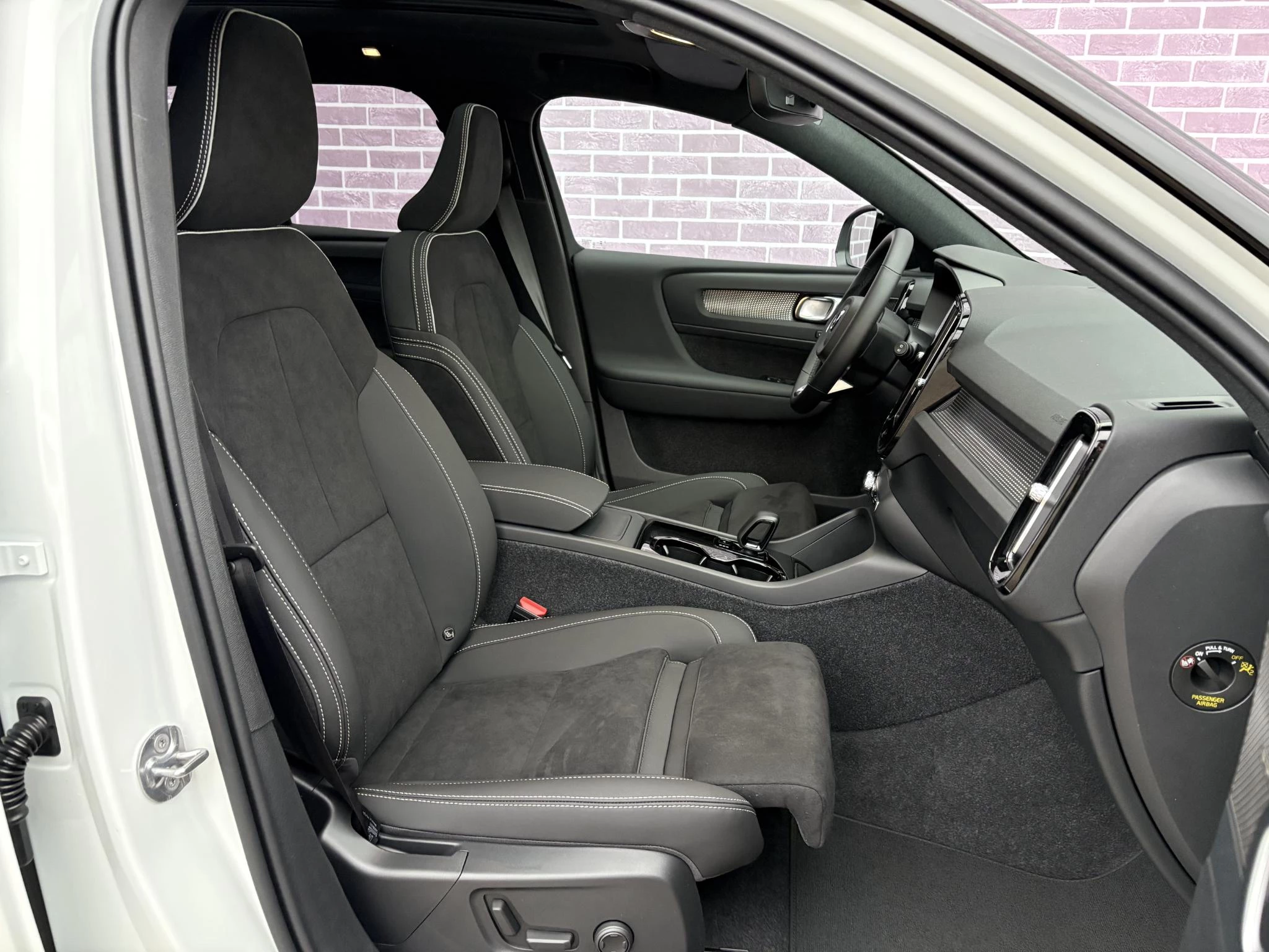 Hoofdafbeelding Volvo EX40