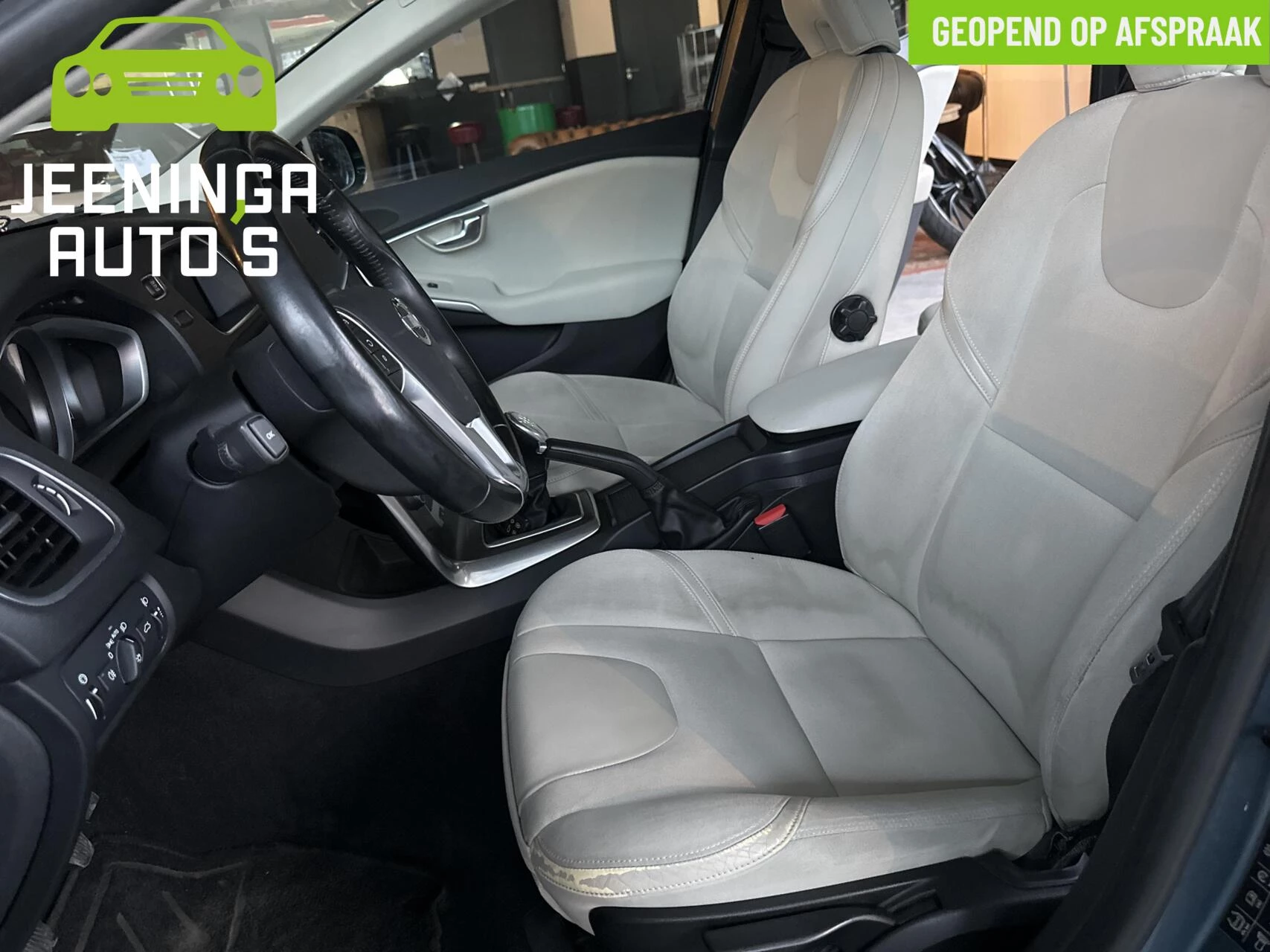 Hoofdafbeelding Volvo V40