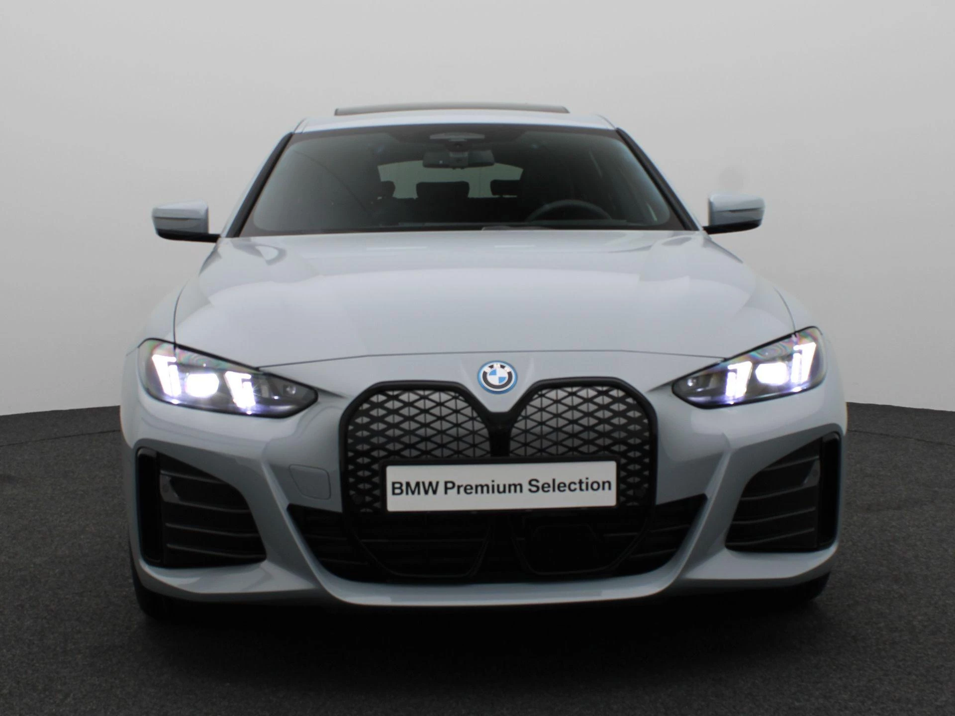 Hoofdafbeelding BMW i4