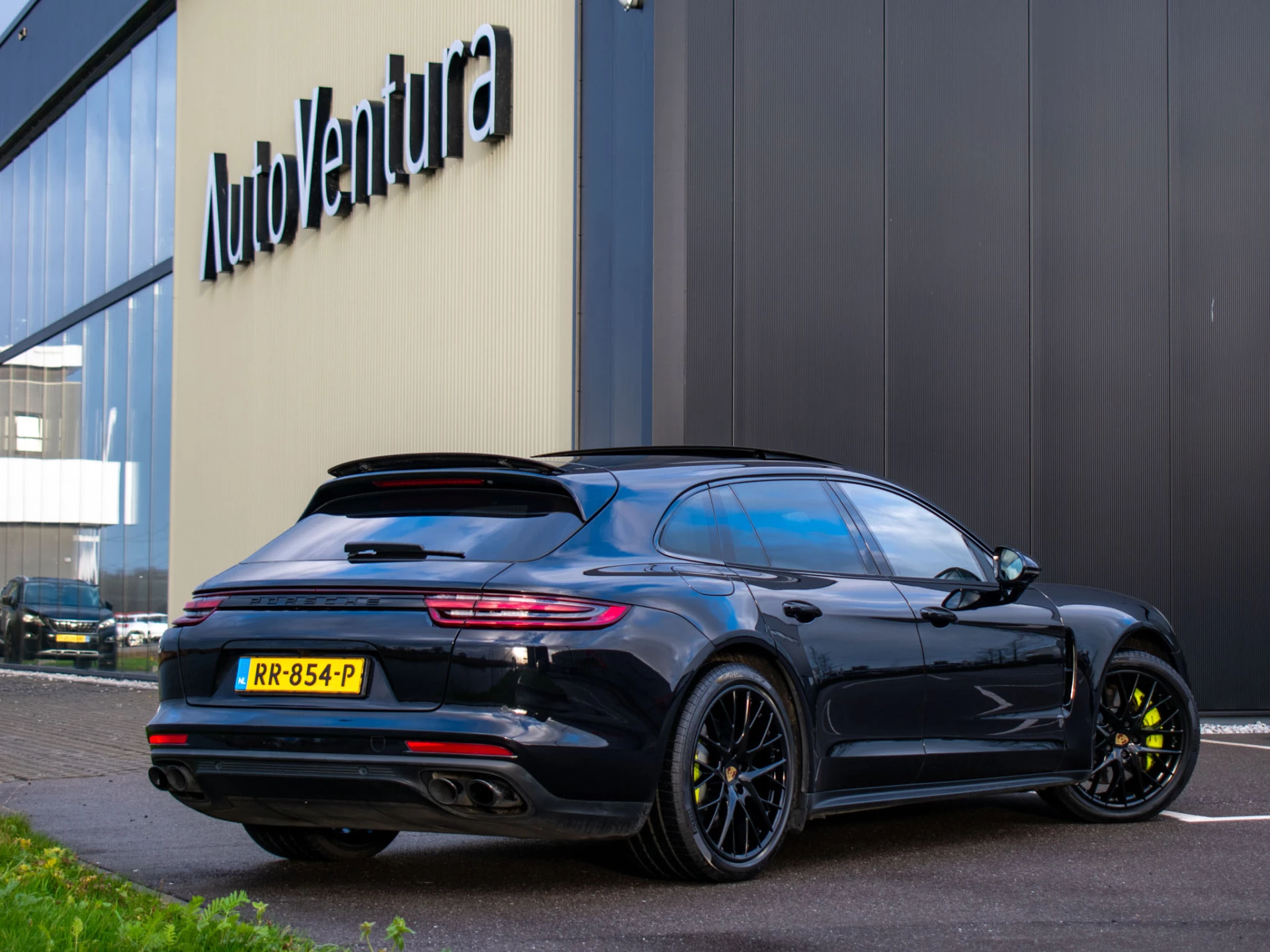 Hoofdafbeelding Porsche Panamera