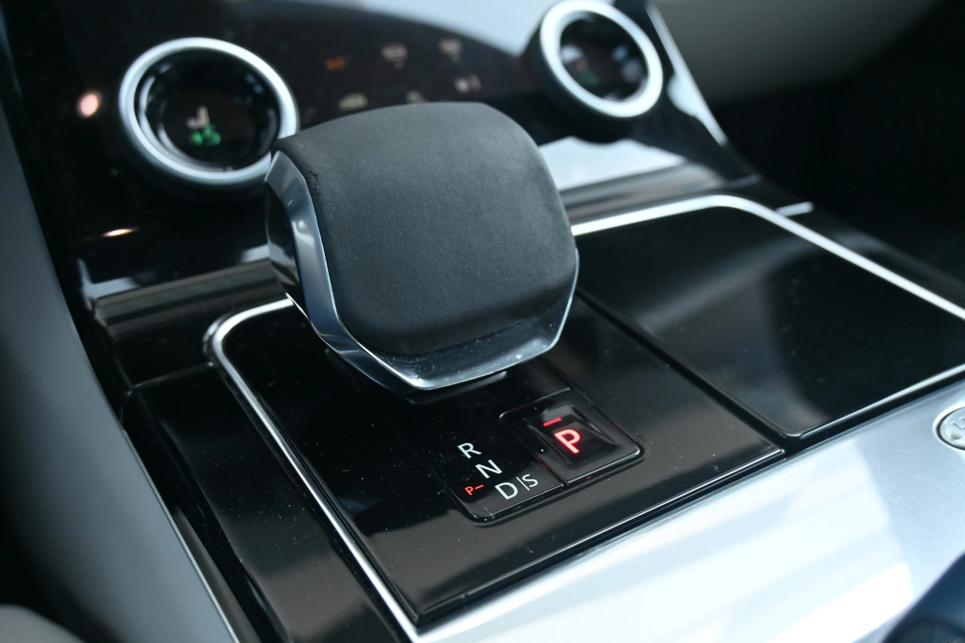 Hoofdafbeelding Land Rover Range Rover Velar