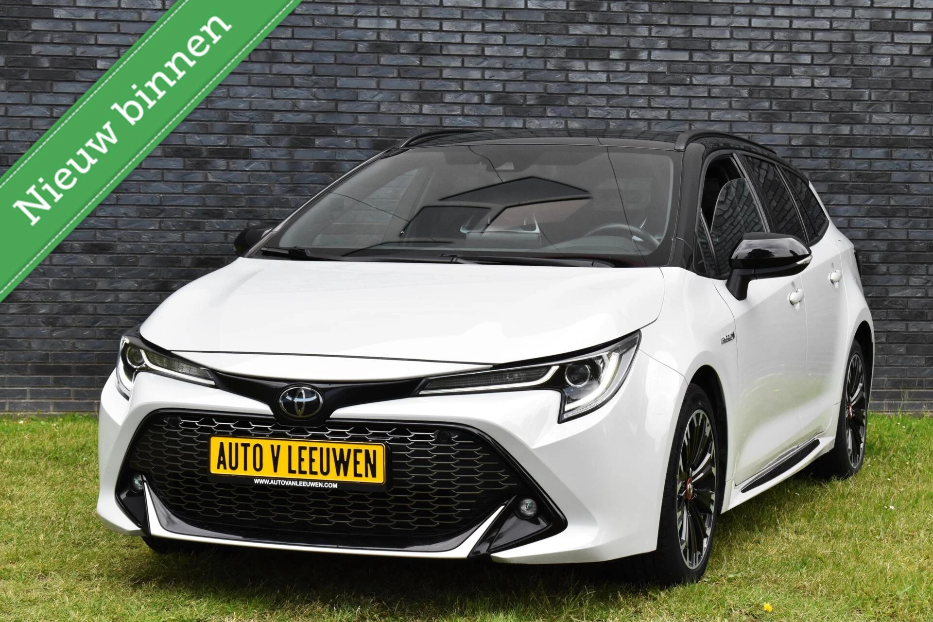 Hoofdafbeelding Toyota Corolla Touring Sports