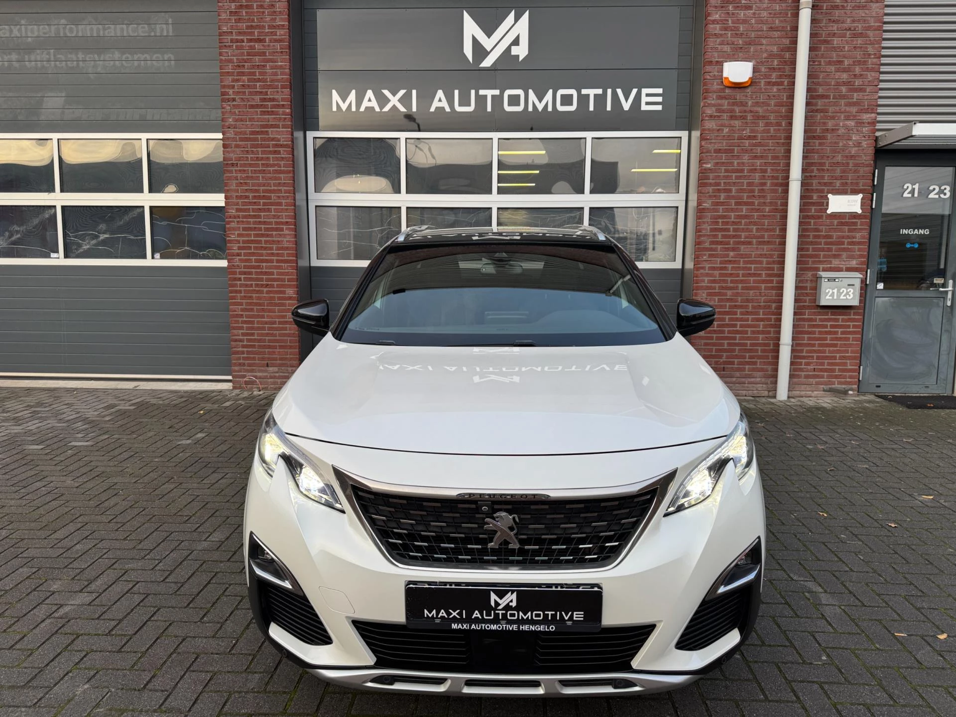 Hoofdafbeelding Peugeot 5008