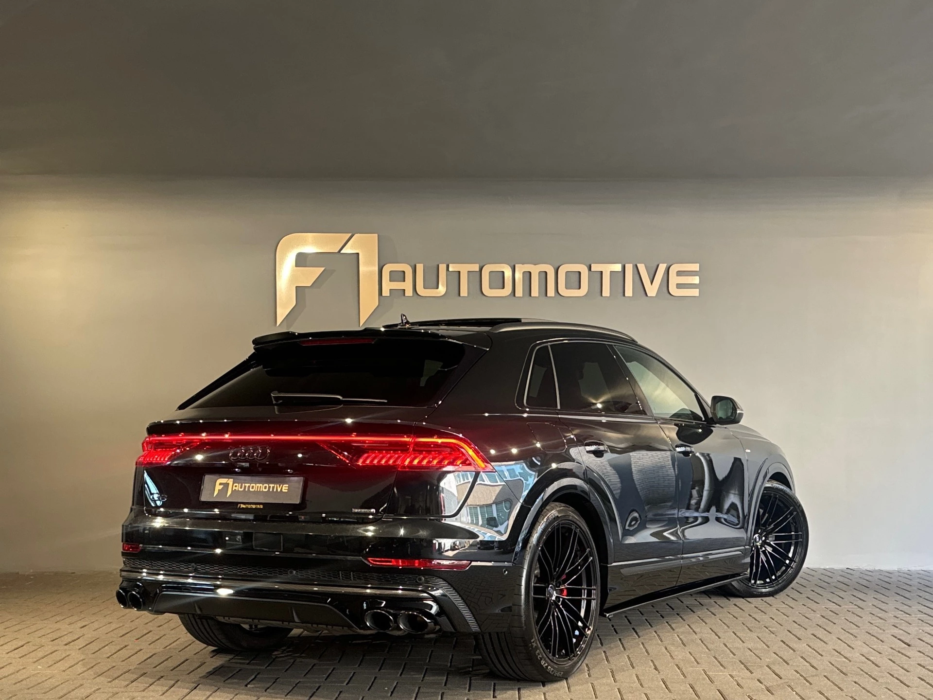 Hoofdafbeelding Audi Q8