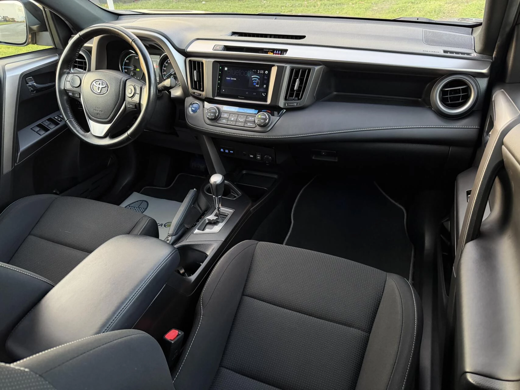 Hoofdafbeelding Toyota RAV4