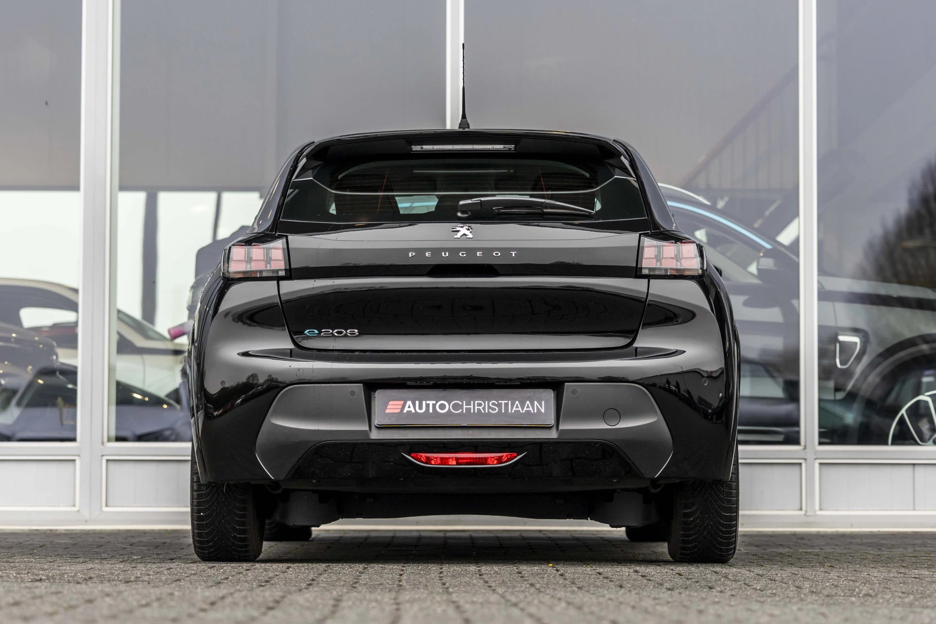 Hoofdafbeelding Peugeot e-208