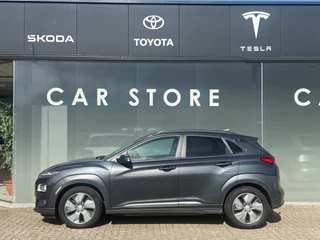 Hyundai Kona EV Premium 64 kWh 100% SOH SCHUIFDAK|TREKHAAK WARMTEPOMP