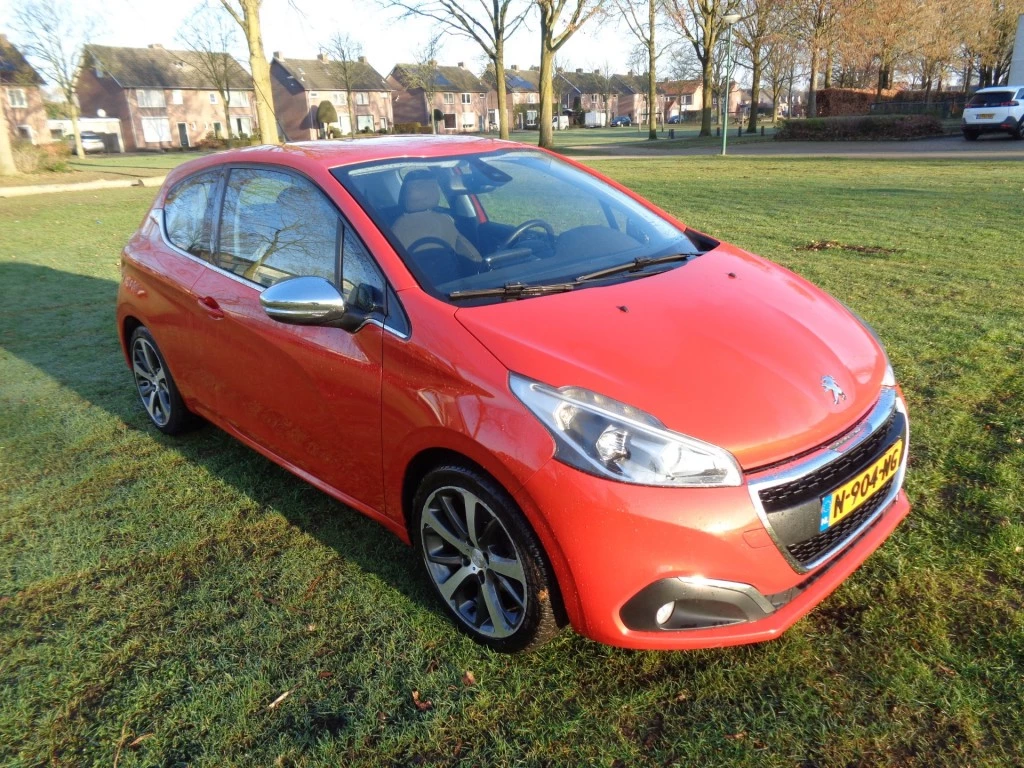 Hoofdafbeelding Peugeot 208
