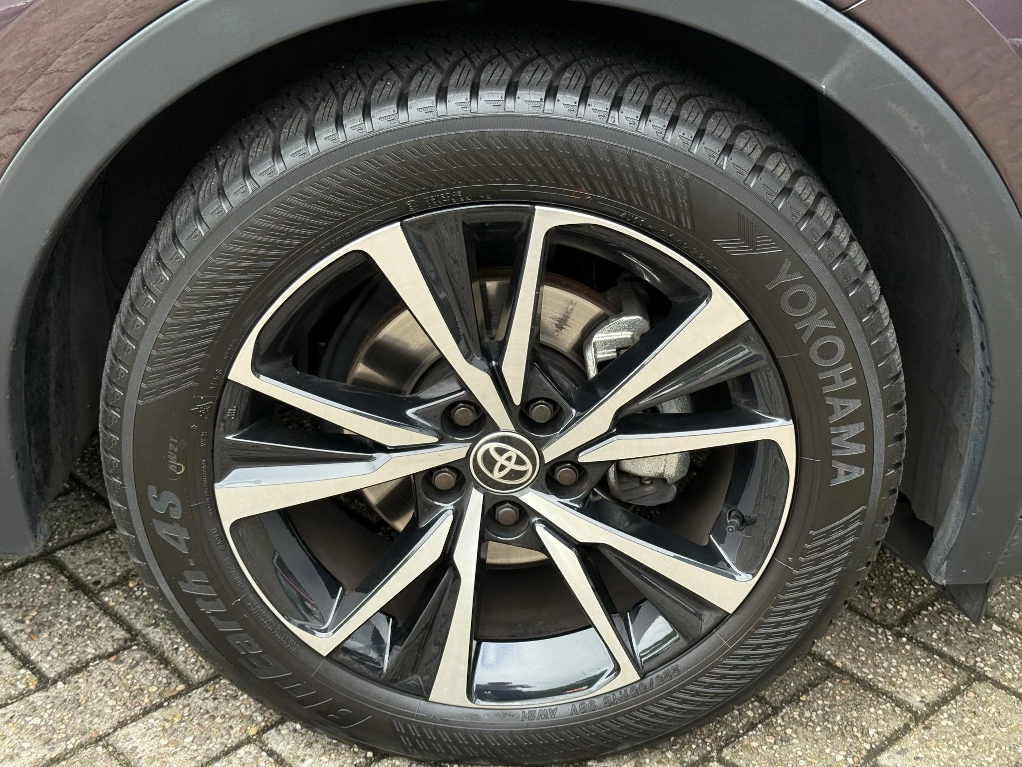 Hoofdafbeelding Toyota C-HR