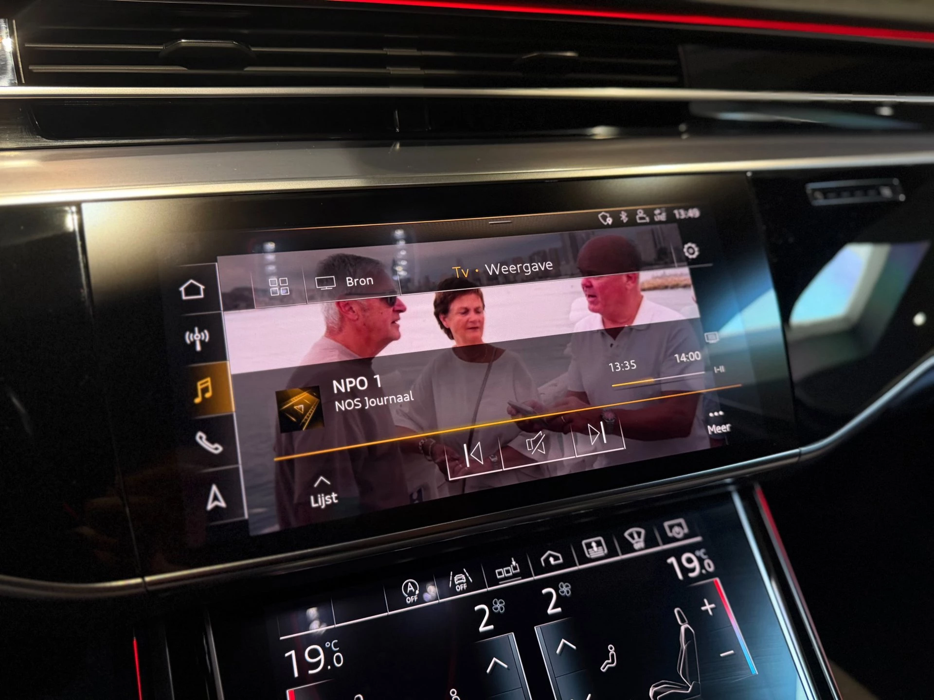 Hoofdafbeelding Audi A8