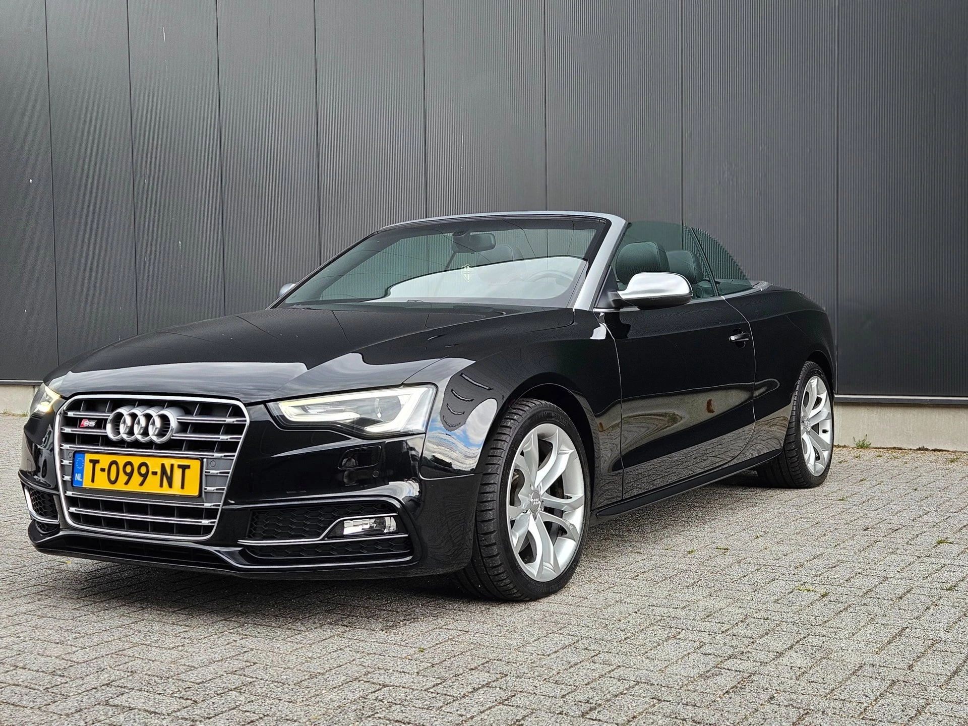Hoofdafbeelding Audi S5