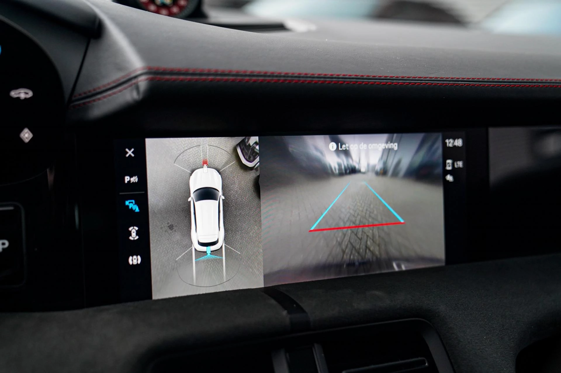 Hoofdafbeelding Porsche Taycan