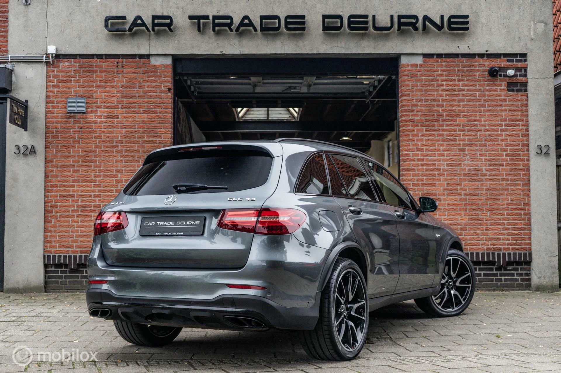 Hoofdafbeelding Mercedes-Benz GLC