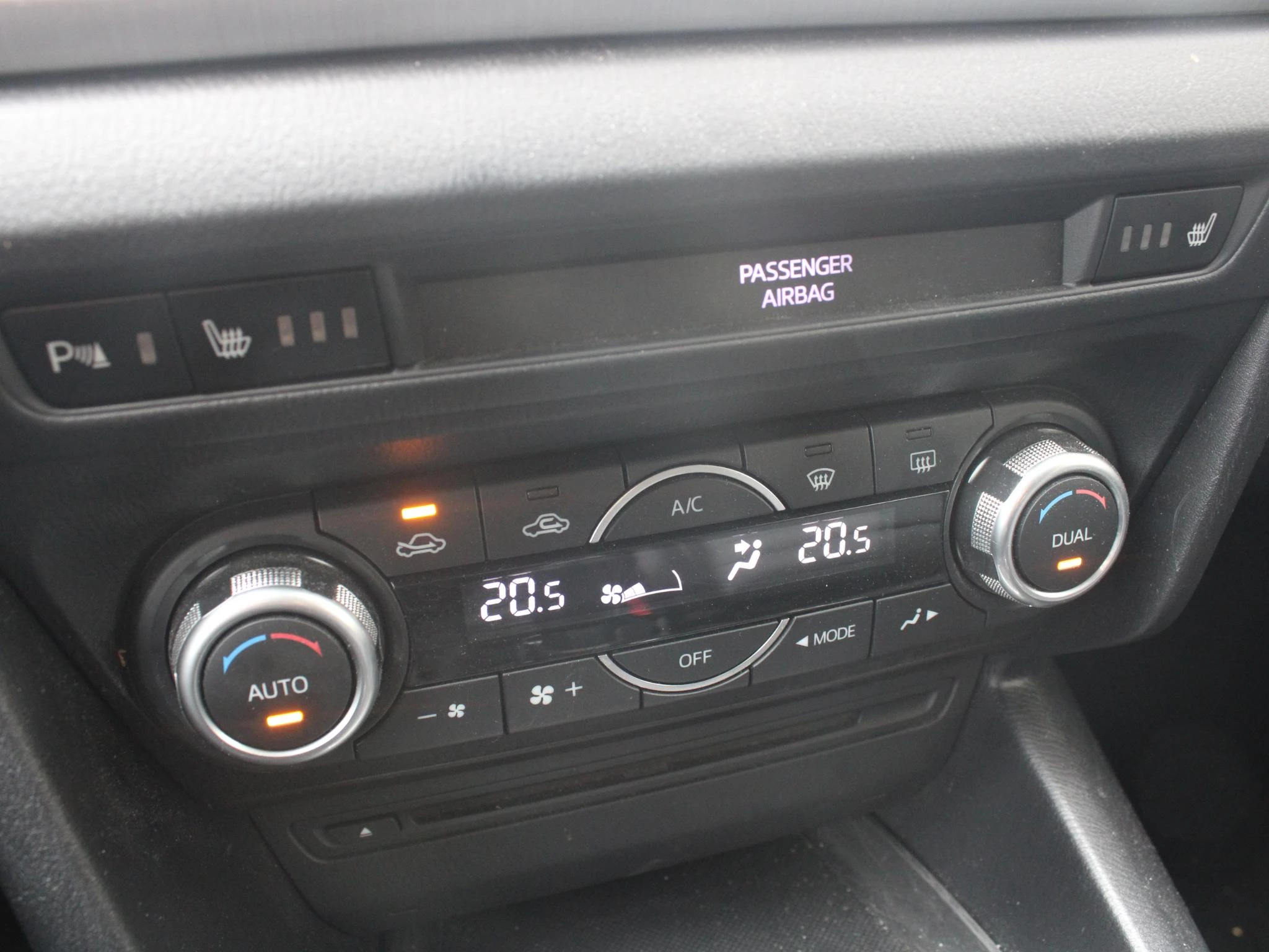 Hoofdafbeelding Mazda 3