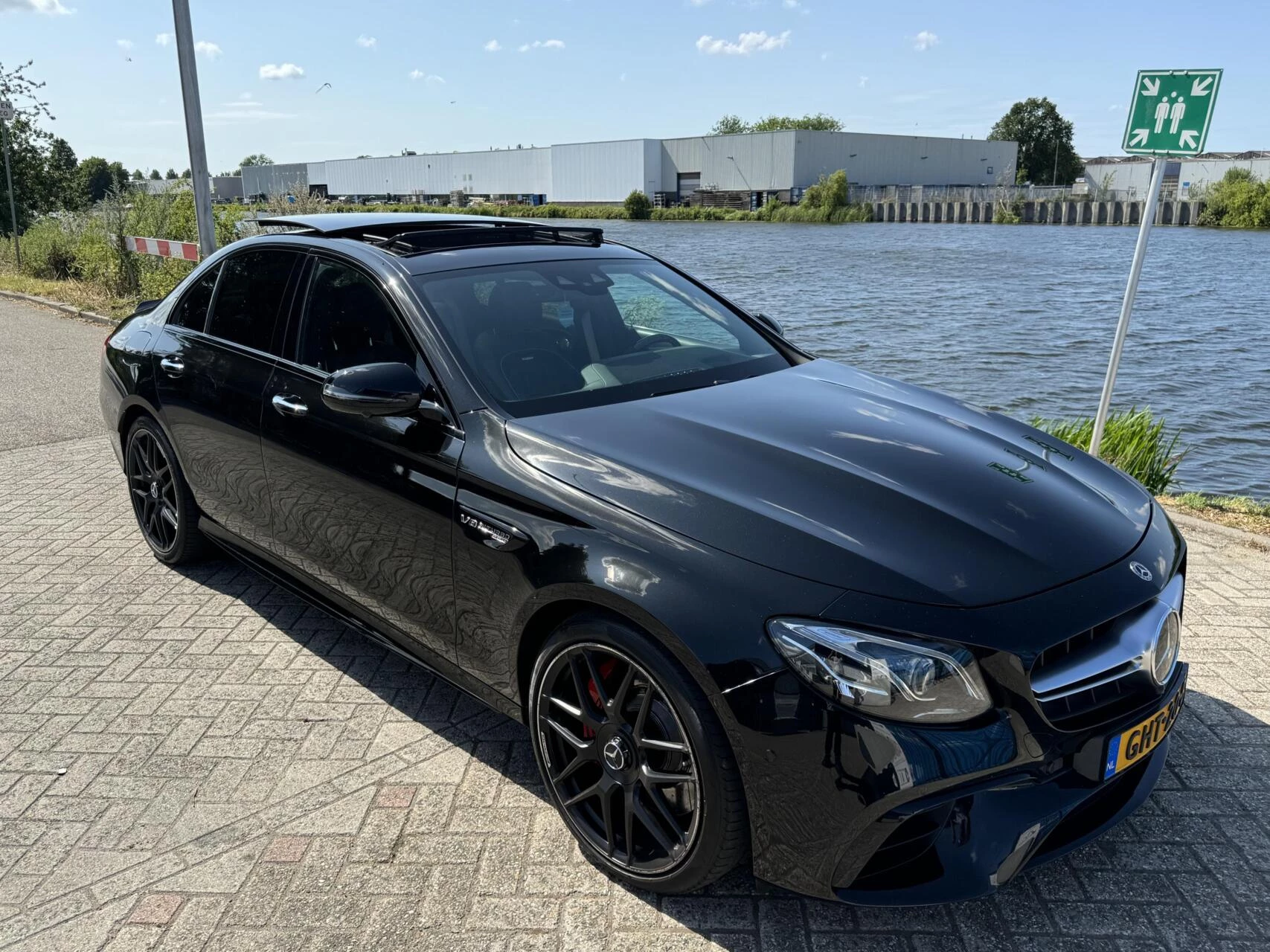Hoofdafbeelding Mercedes-Benz E-Klasse