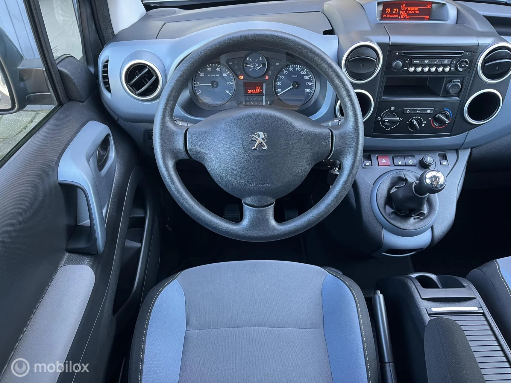 Hoofdafbeelding Peugeot Partner