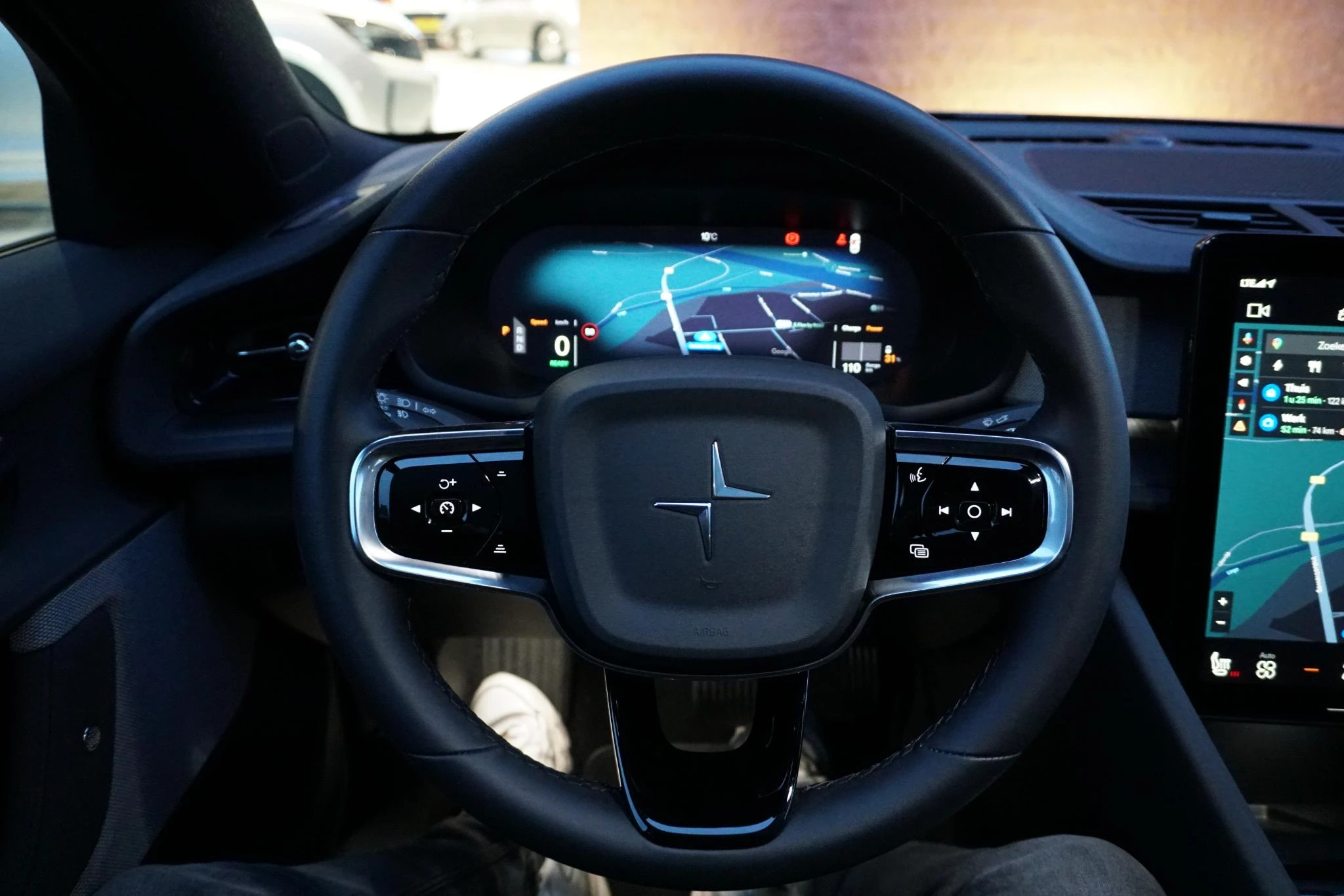 Hoofdafbeelding Polestar 2