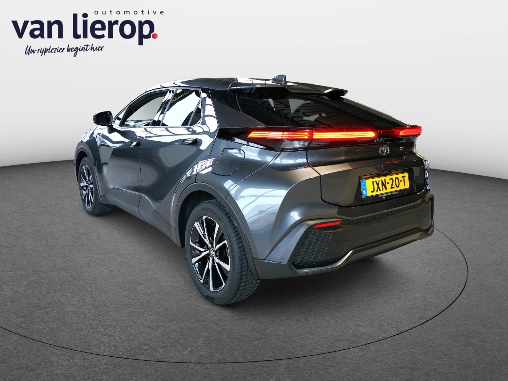 Hoofdafbeelding Toyota C-HR