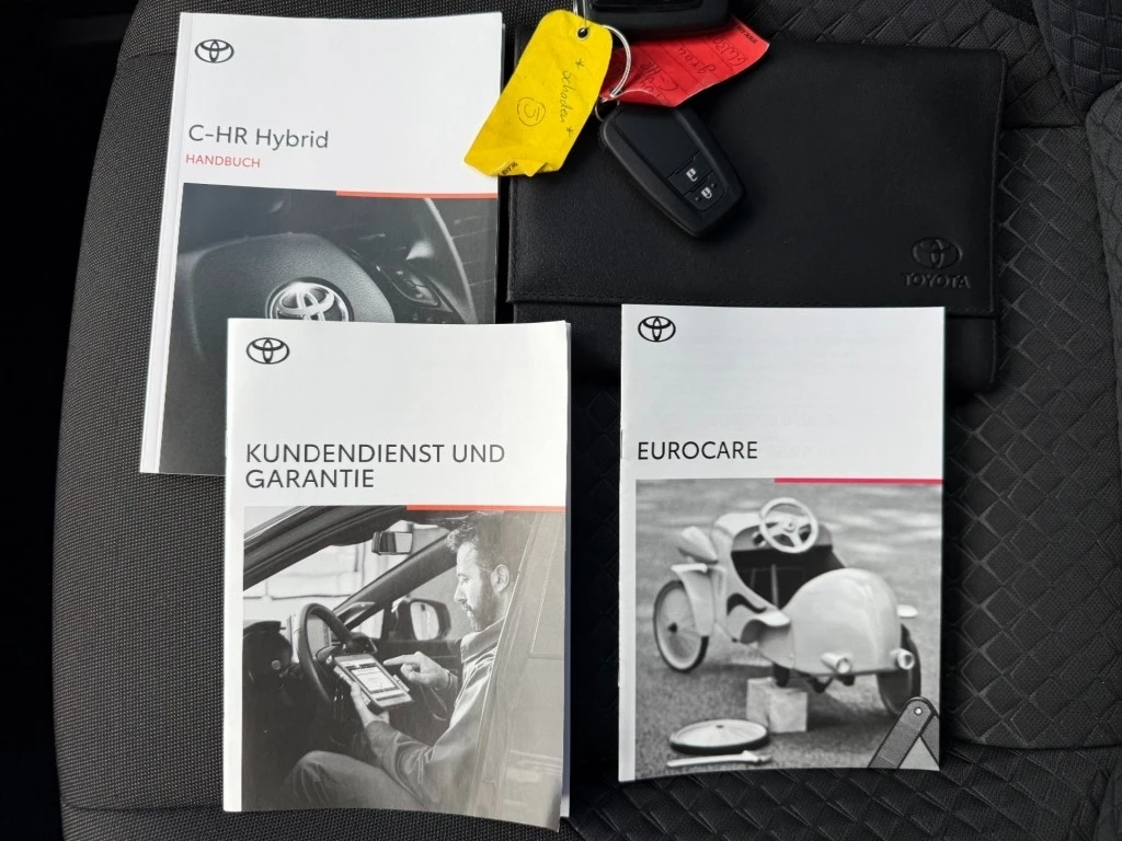 Hoofdafbeelding Toyota C-HR