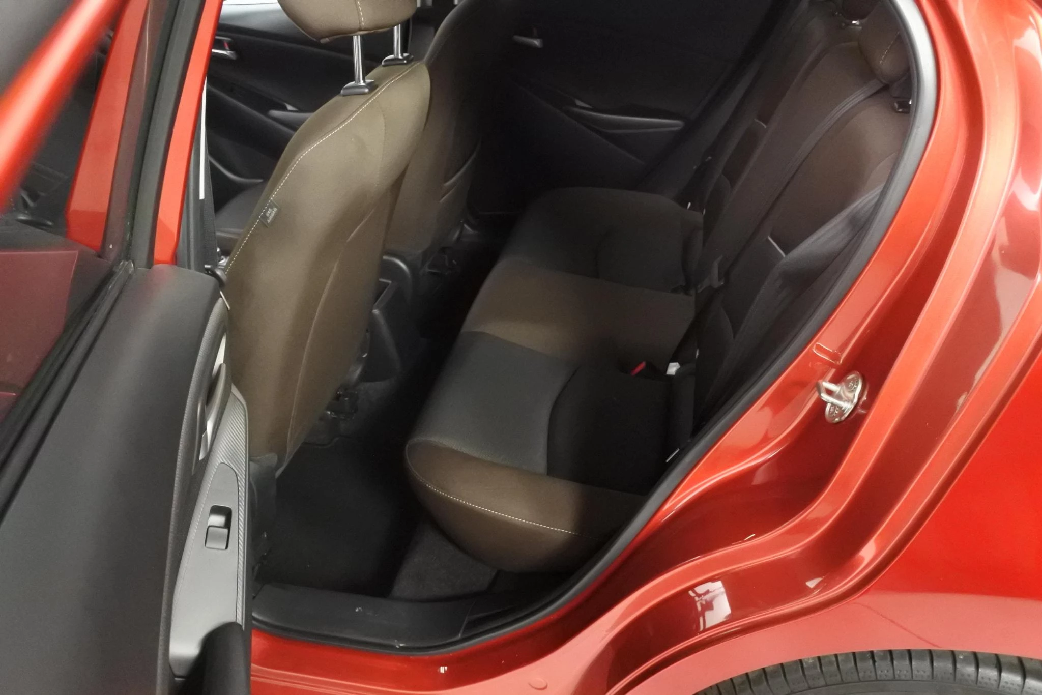 Hoofdafbeelding Mazda 2