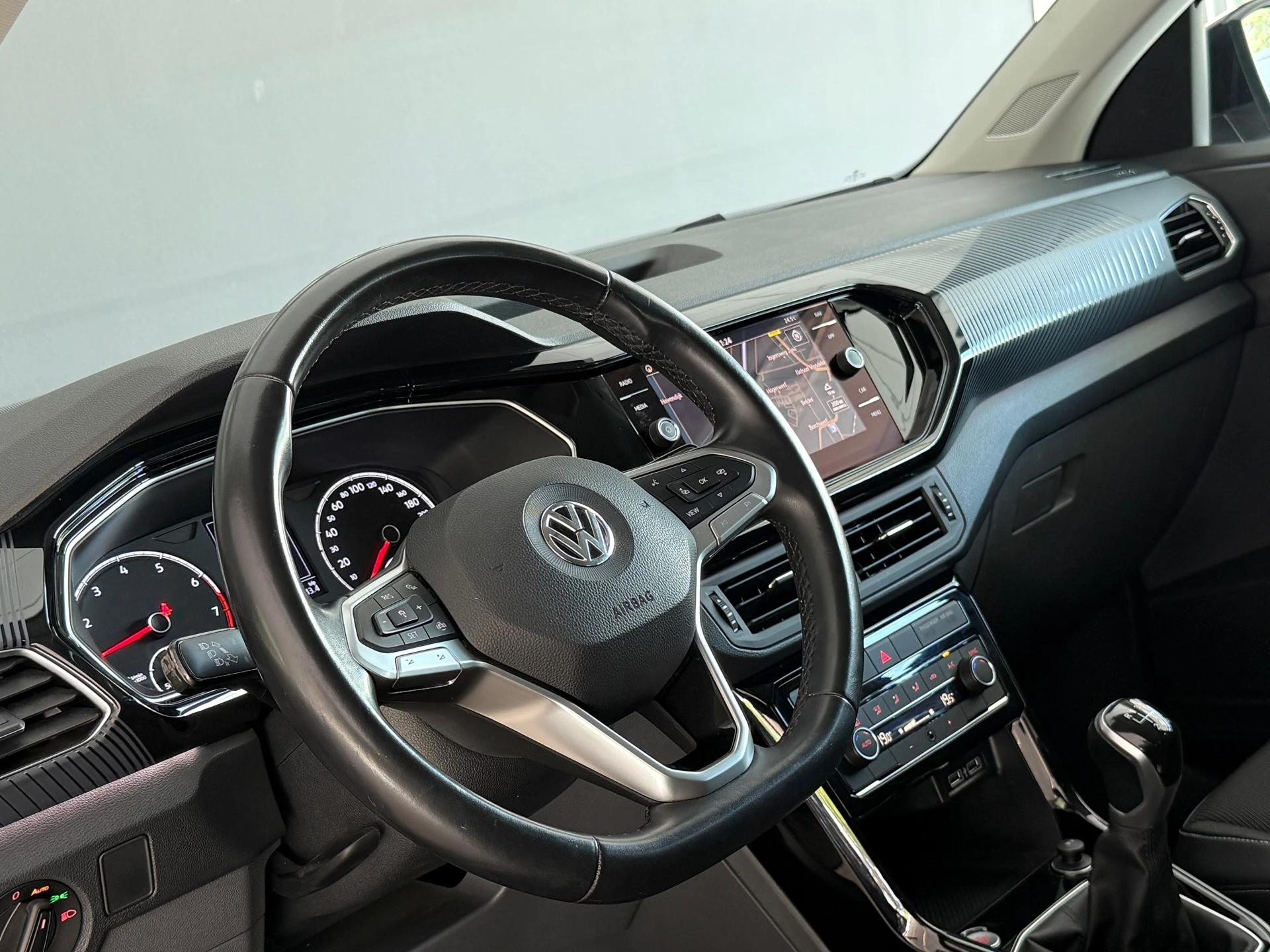 Hoofdafbeelding Volkswagen T-Cross