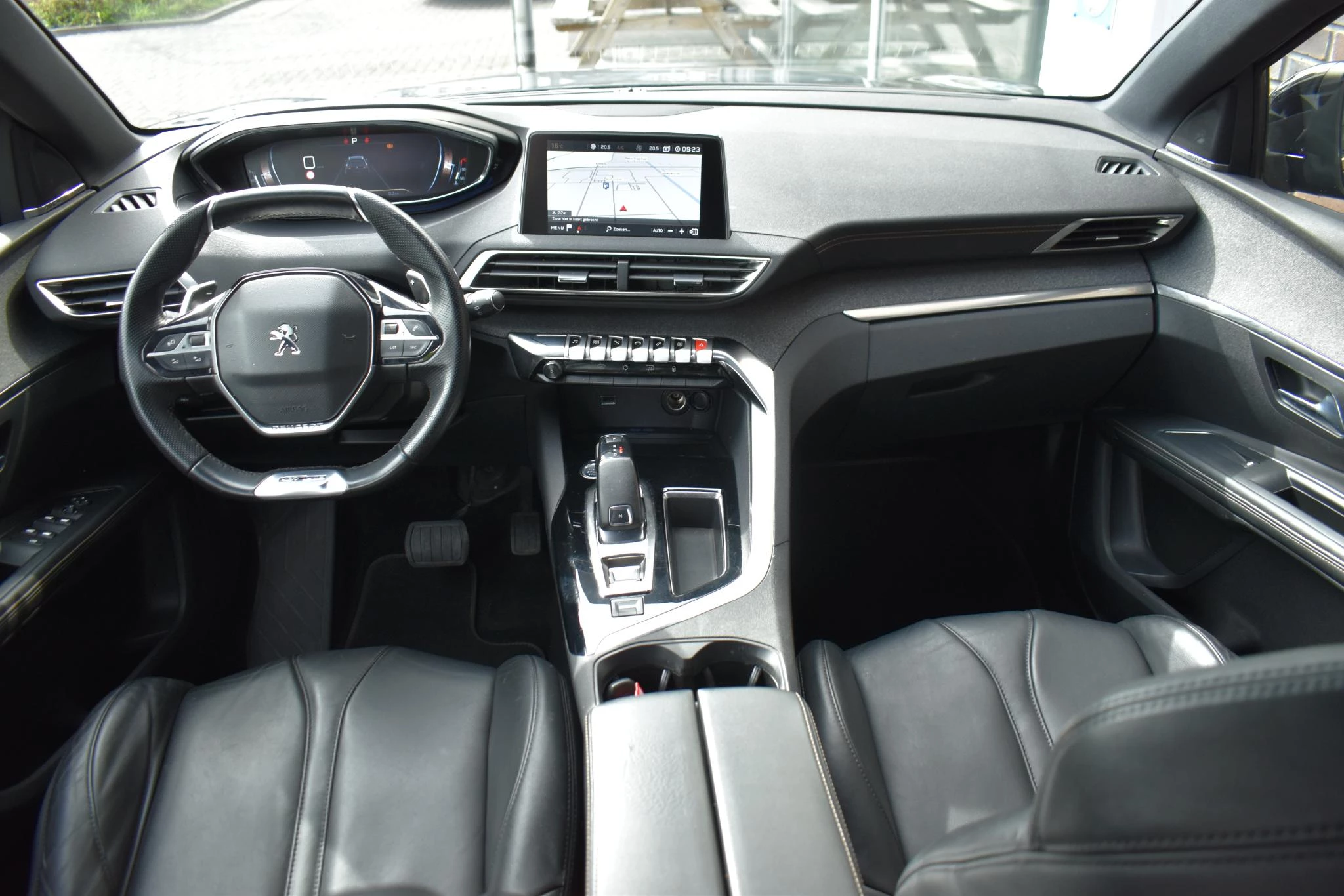 Hoofdafbeelding Peugeot 5008