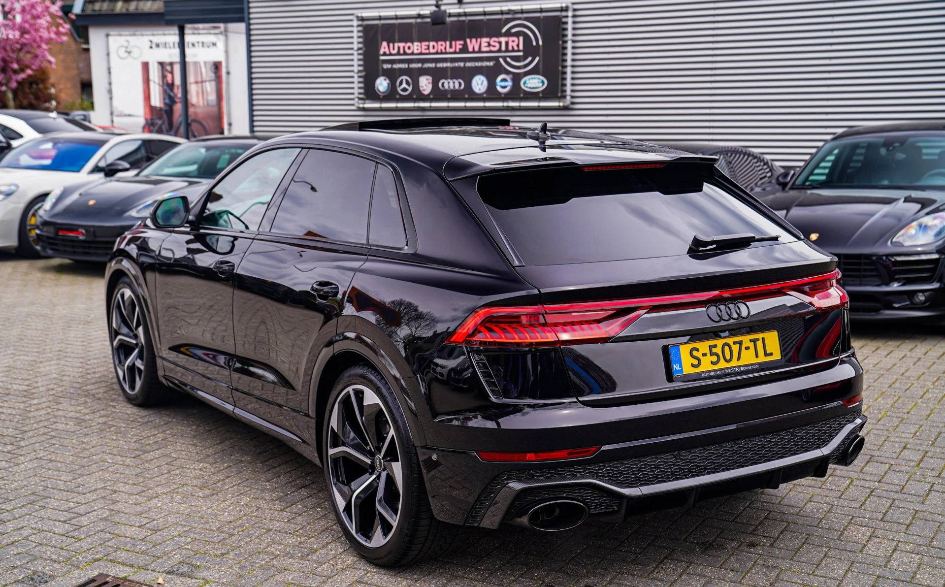 Hoofdafbeelding Audi RSQ8