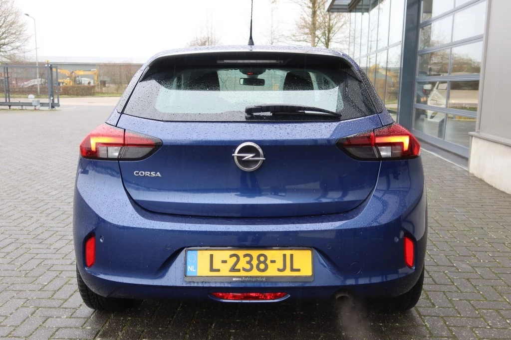 Hoofdafbeelding Opel Corsa