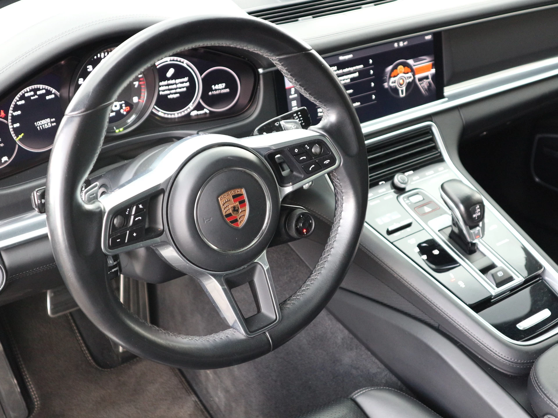 Hoofdafbeelding Porsche Panamera
