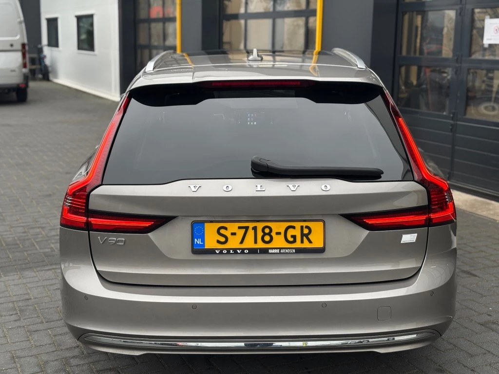 Hoofdafbeelding Volvo V90