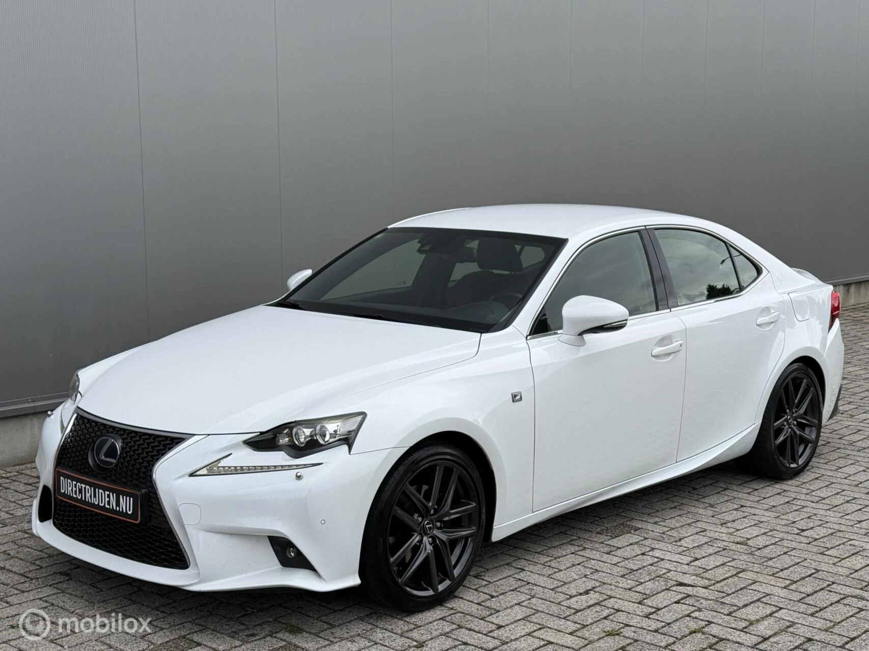 Hoofdafbeelding Lexus IS