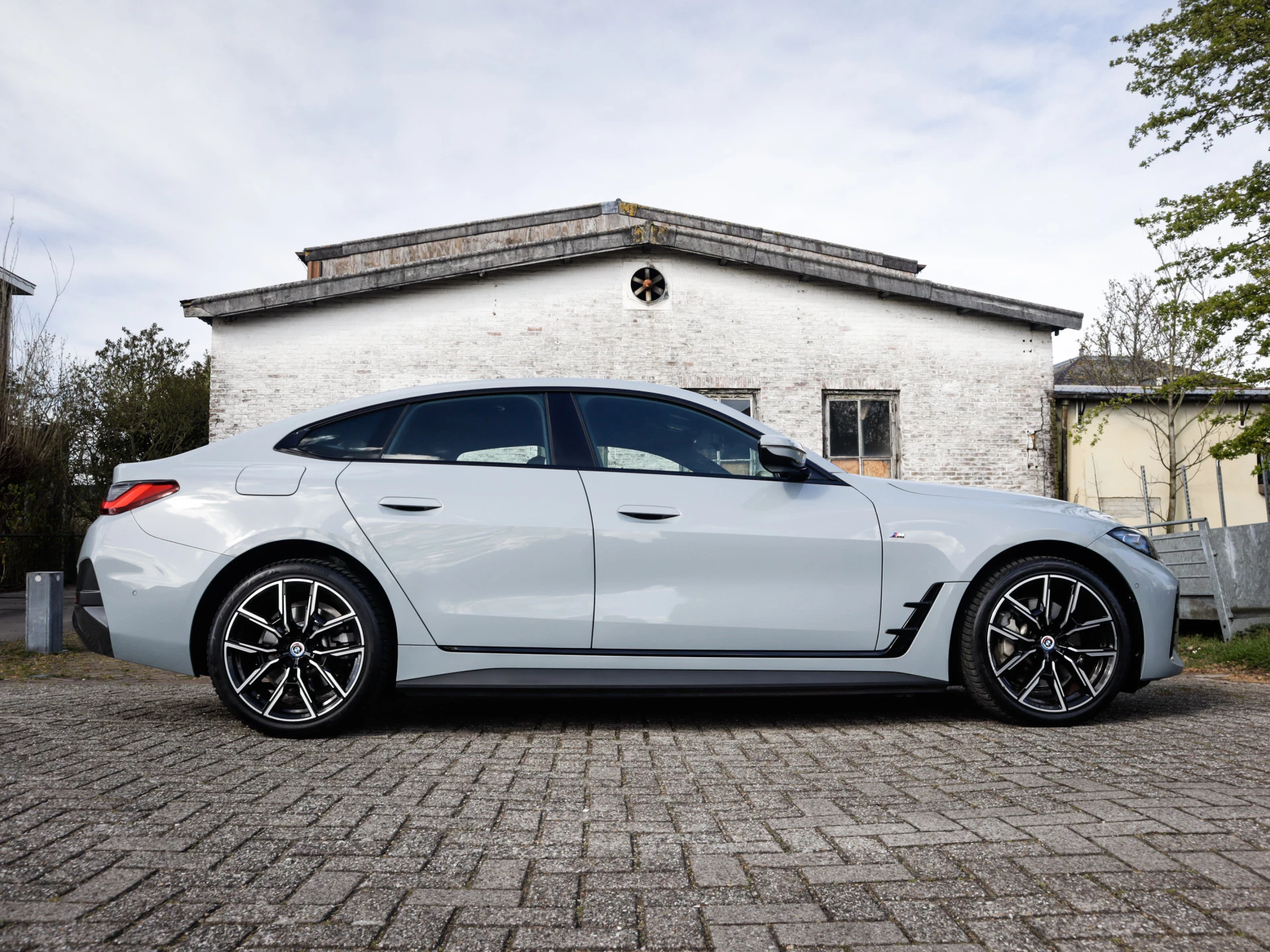 Hoofdafbeelding BMW i4